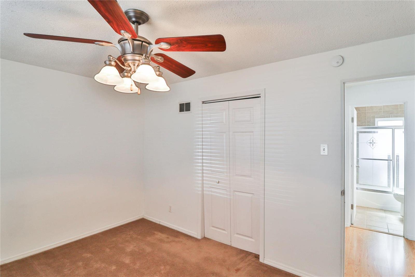 3376 Ringer Road St. Louis, MO 63125 - Photo 13 of 22 Gallery Image 13