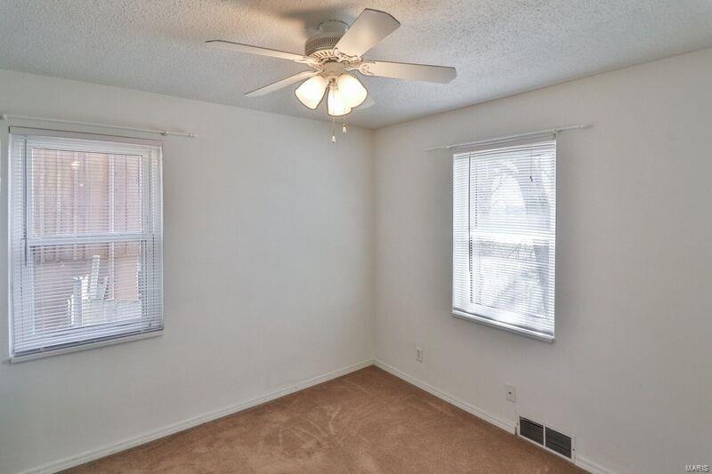 3376 Ringer Road St. Louis, MO 63125 - Photo 15 of 22 Gallery Image 15