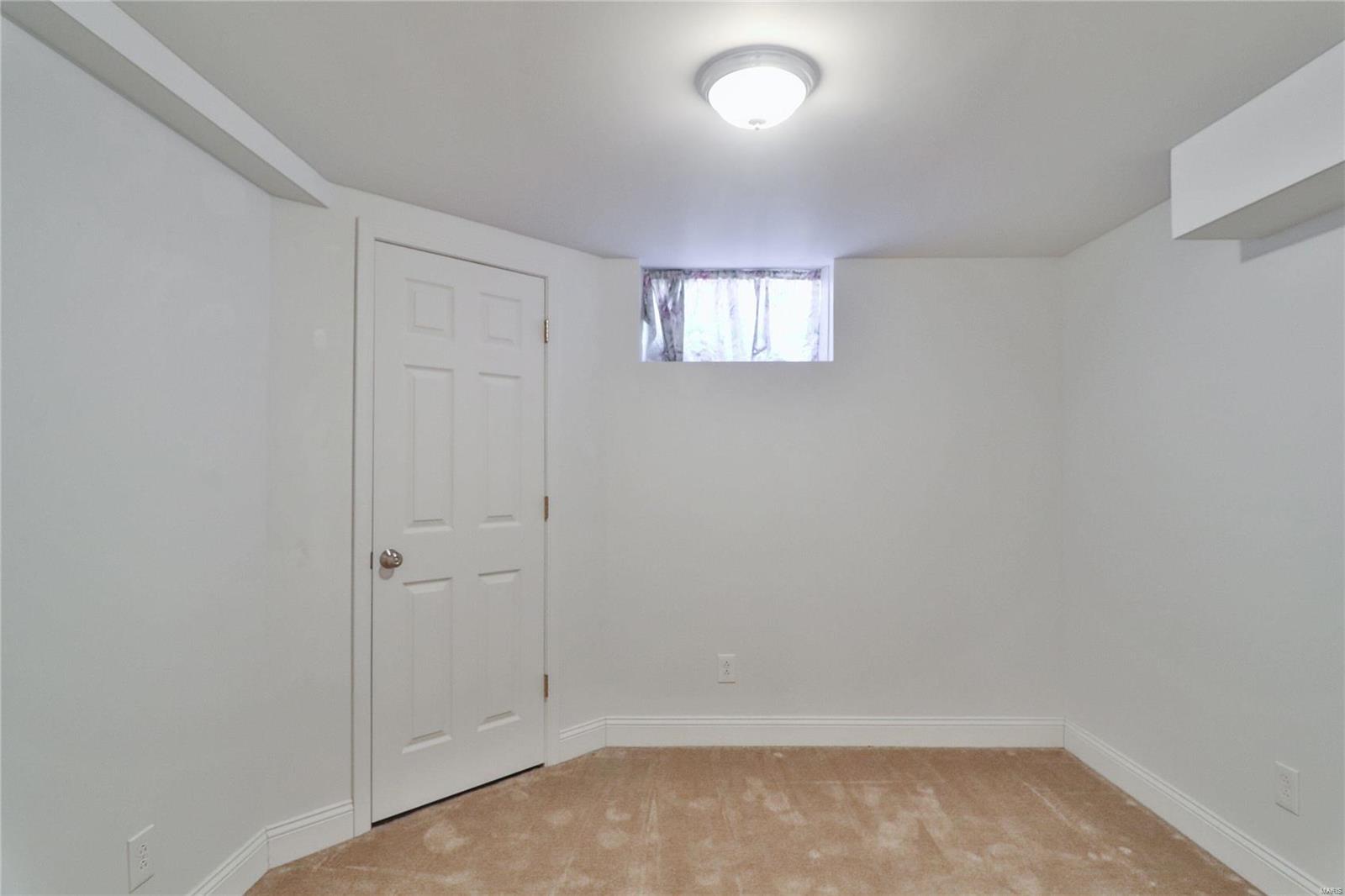 3376 Ringer Road St. Louis, MO 63125 - Photo 19 of 22 Gallery Image 19