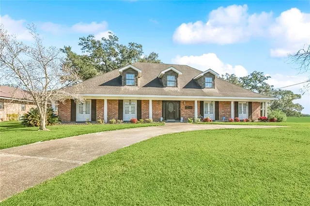 $399,000 | 2209 Broas Street, Marrero, LA 70072
