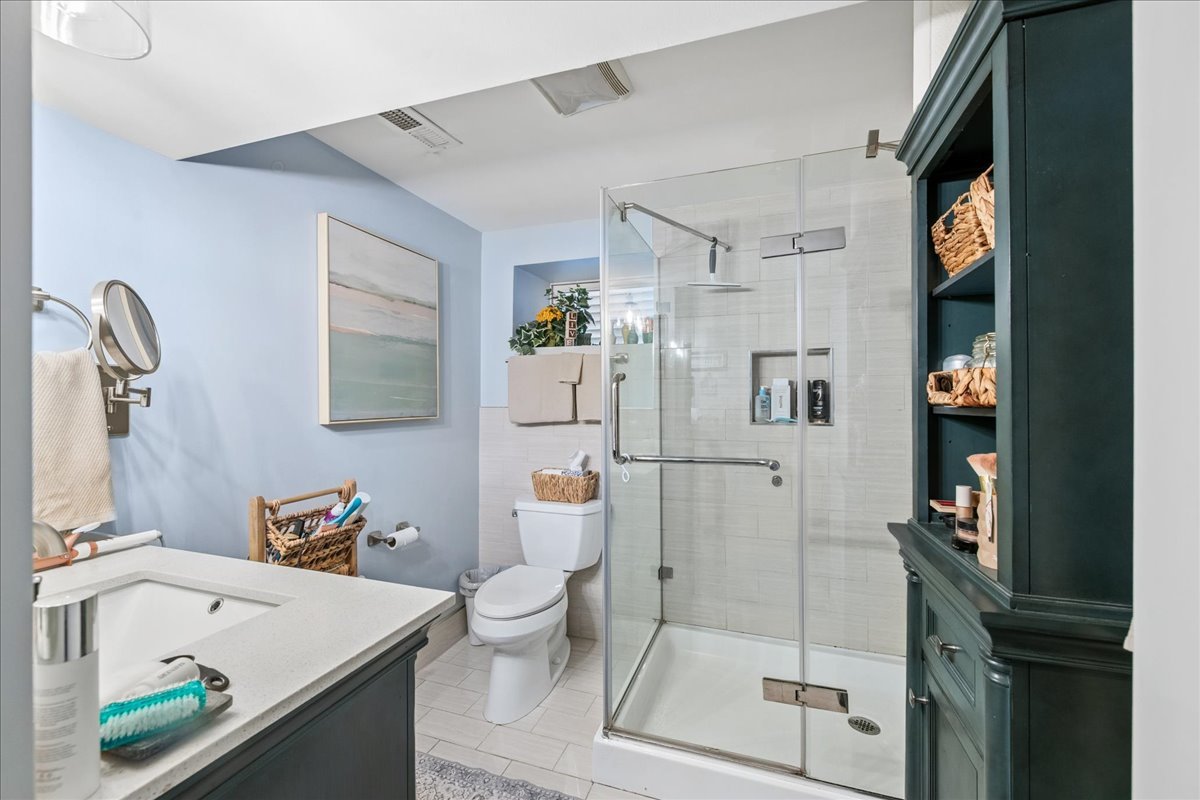 3739 North Ridgeway Avenue Chicago, IL 60618 - Photo 24 of 34
