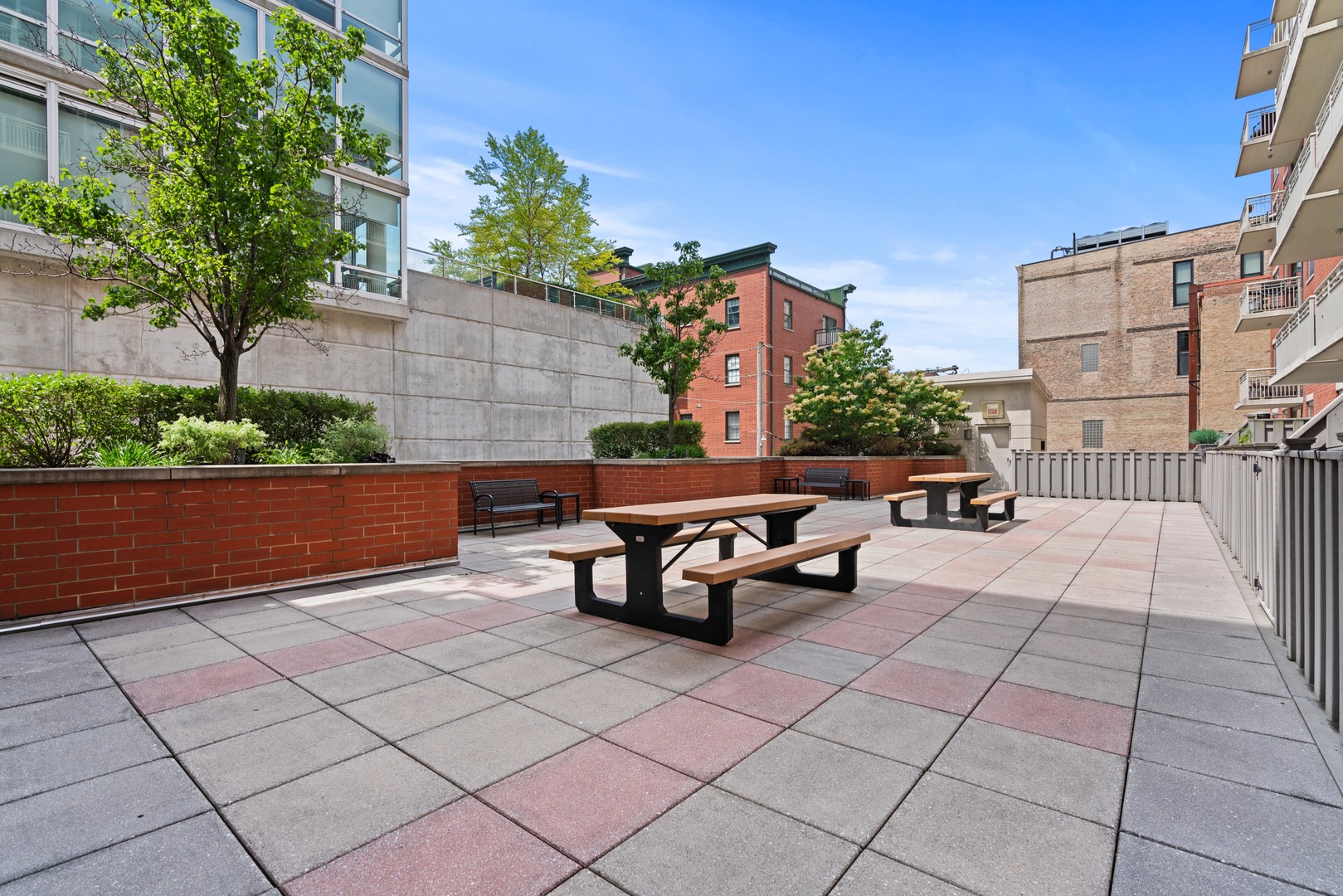 1001 West Madison Street, Unit 611 Chicago, IL 60607 - Photo 27 of 30 Gallery Image 27