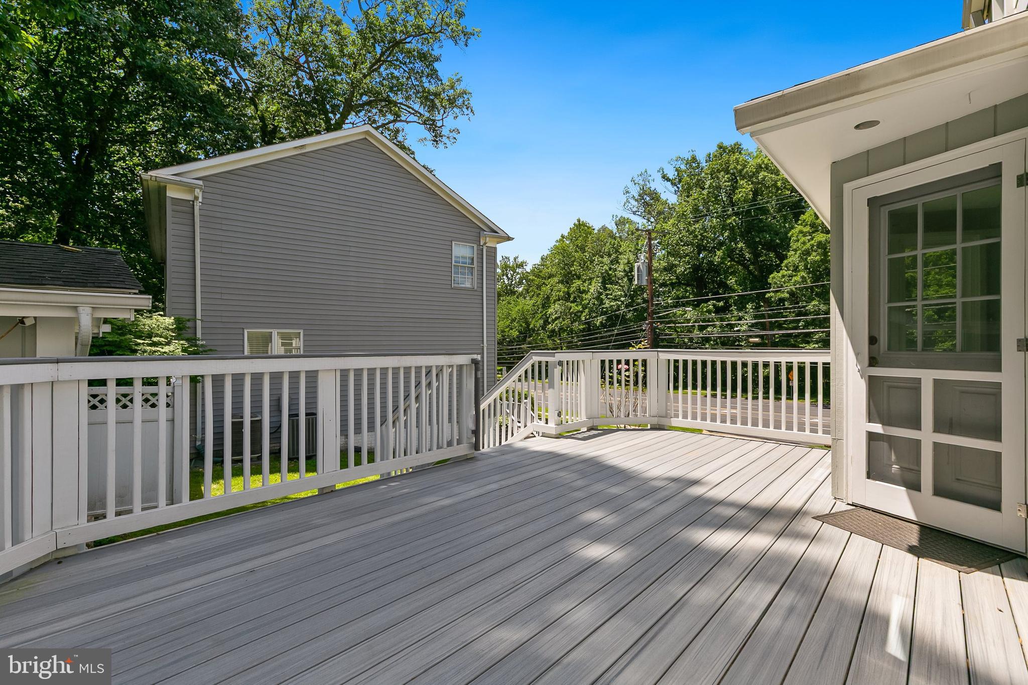 3006 Lindell Street Silver Spring, MD 20902 - Photo 5 of 8