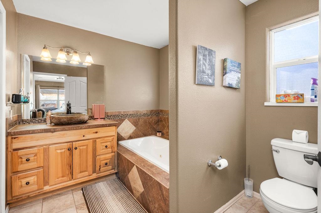631 1/2 Pioneer Road Grand Junction, CO 81504 - Photo 13 of 37