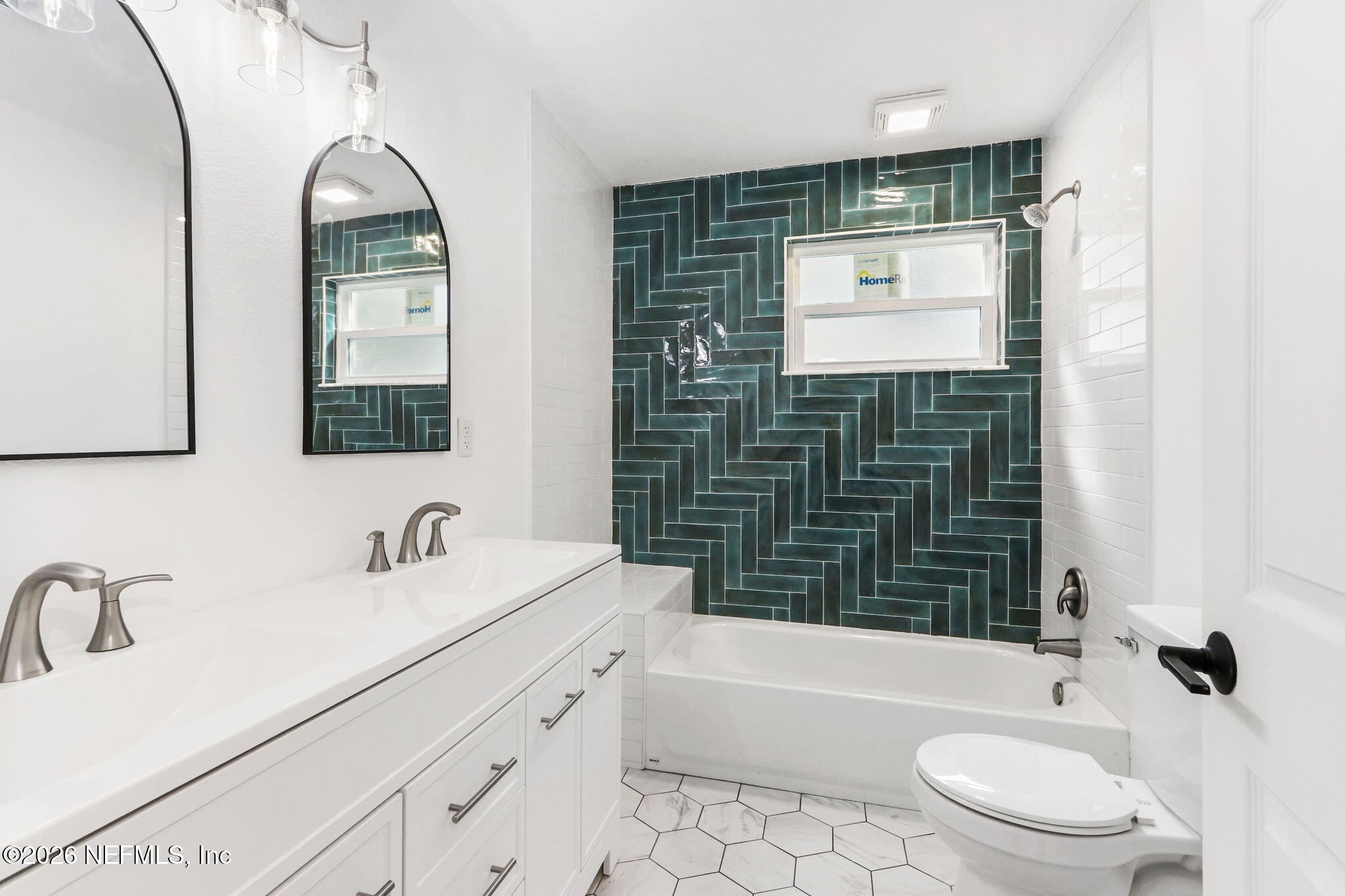 1425 Somerville Road Jacksonville, FL 32207 - Photo 12 of 16 19-web-or-mls-IMG_0108