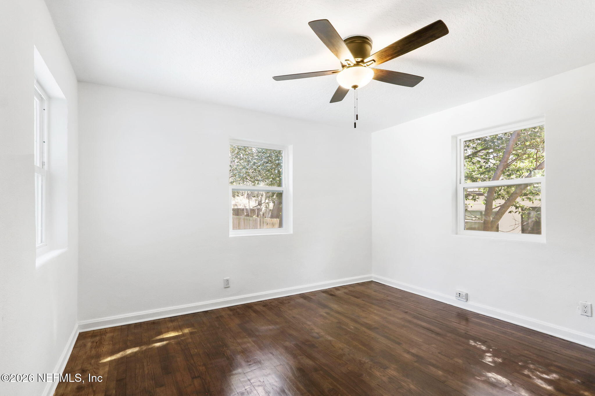 1425 Somerville Road Jacksonville, FL 32207 - Photo 13 of 16 20-web-or-mls-IMG_0113