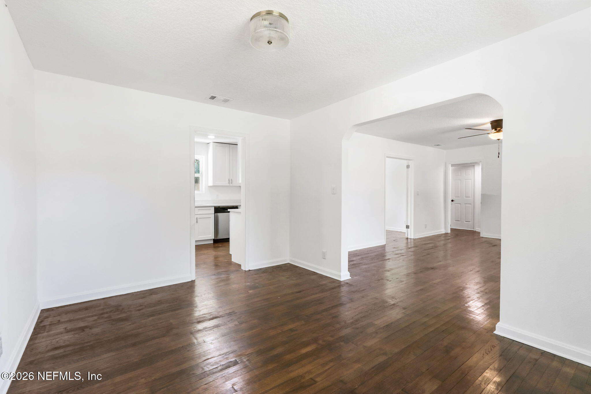 1425 Somerville Road Jacksonville, FL 32207 - Photo 6 of 16 8-web-or-mls-IMG_0043