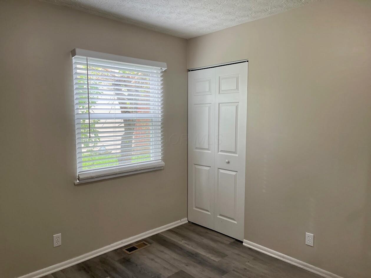 573 Fairholme Road Columbus, OH 43230 - Photo 17 of 25 18