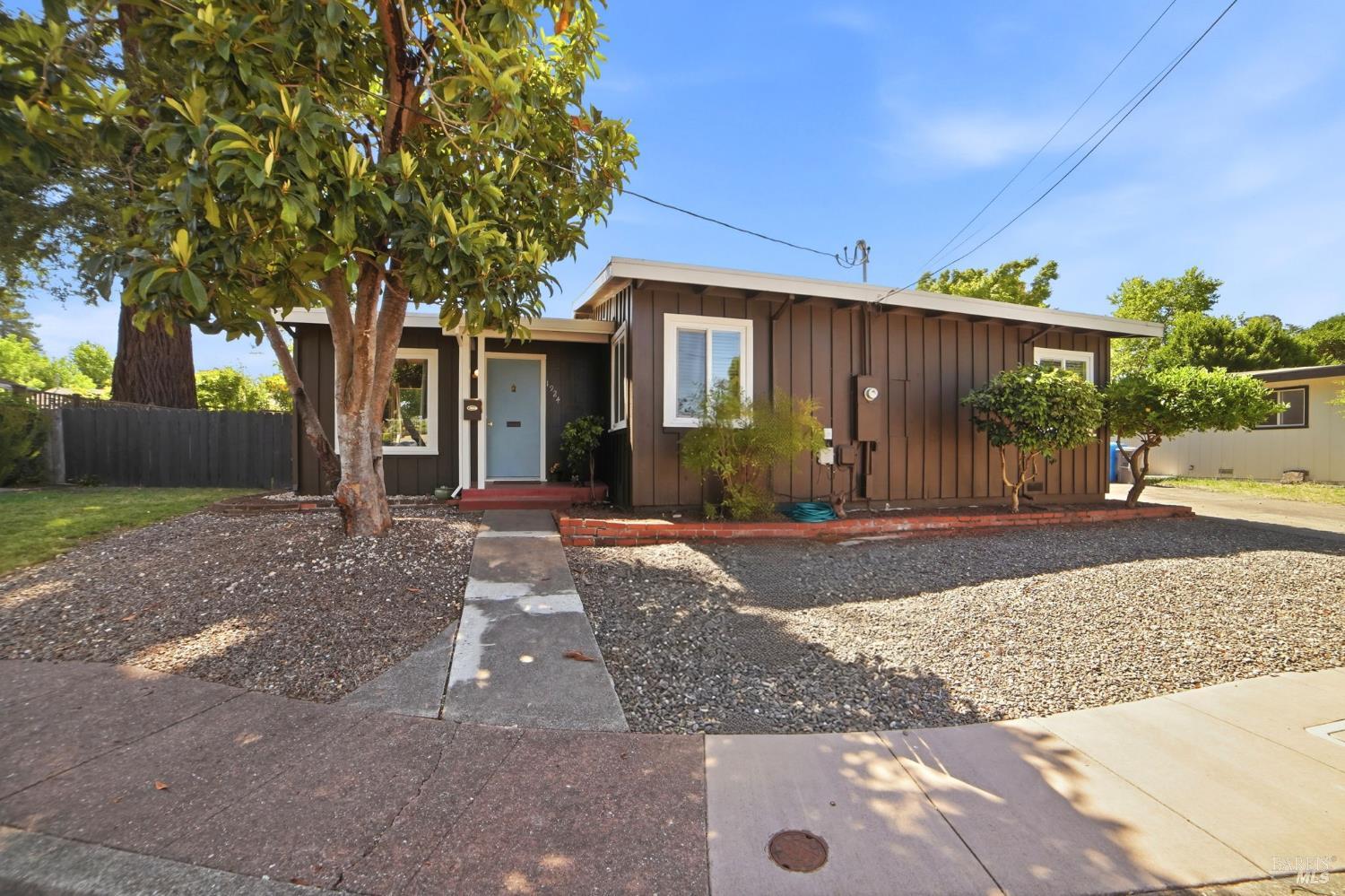 1924 Diamond Court Santa Rosa, CA 95404 - Photo 6 of 41
