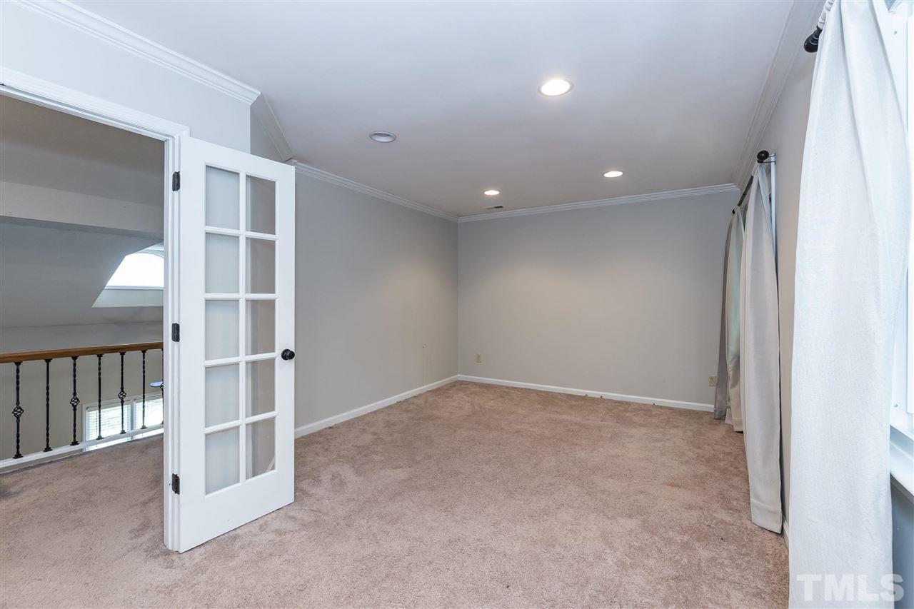 4604 Ellsmere Lane Raleigh, NC 27604 - Photo 20 of 30