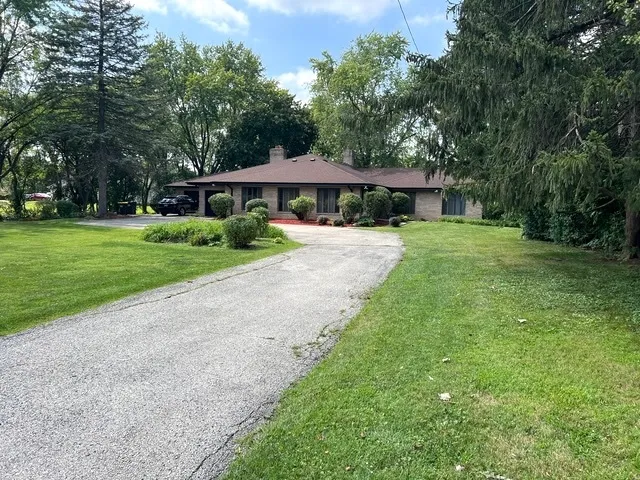 $750,000 | 3412 Meyers Road, Oak Brook, IL 60523