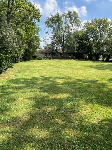 $750,000 | 3412 Meyers Road, Oak Brook, IL 60523