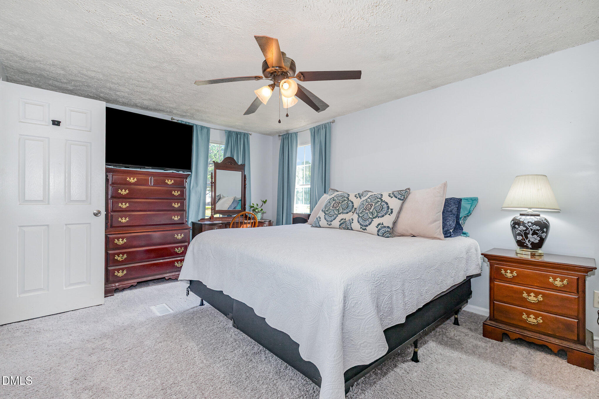 405 Woodruff Road Selma, NC 27576 - Photo 15 of 28 primary2