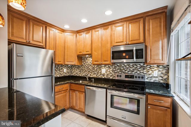 $485,000 | 1207 North Pitt Street, Unit 1C, Alexandria, VA 22314