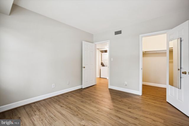$485,000 | 1207 North Pitt Street, Unit 1C, Alexandria, VA 22314