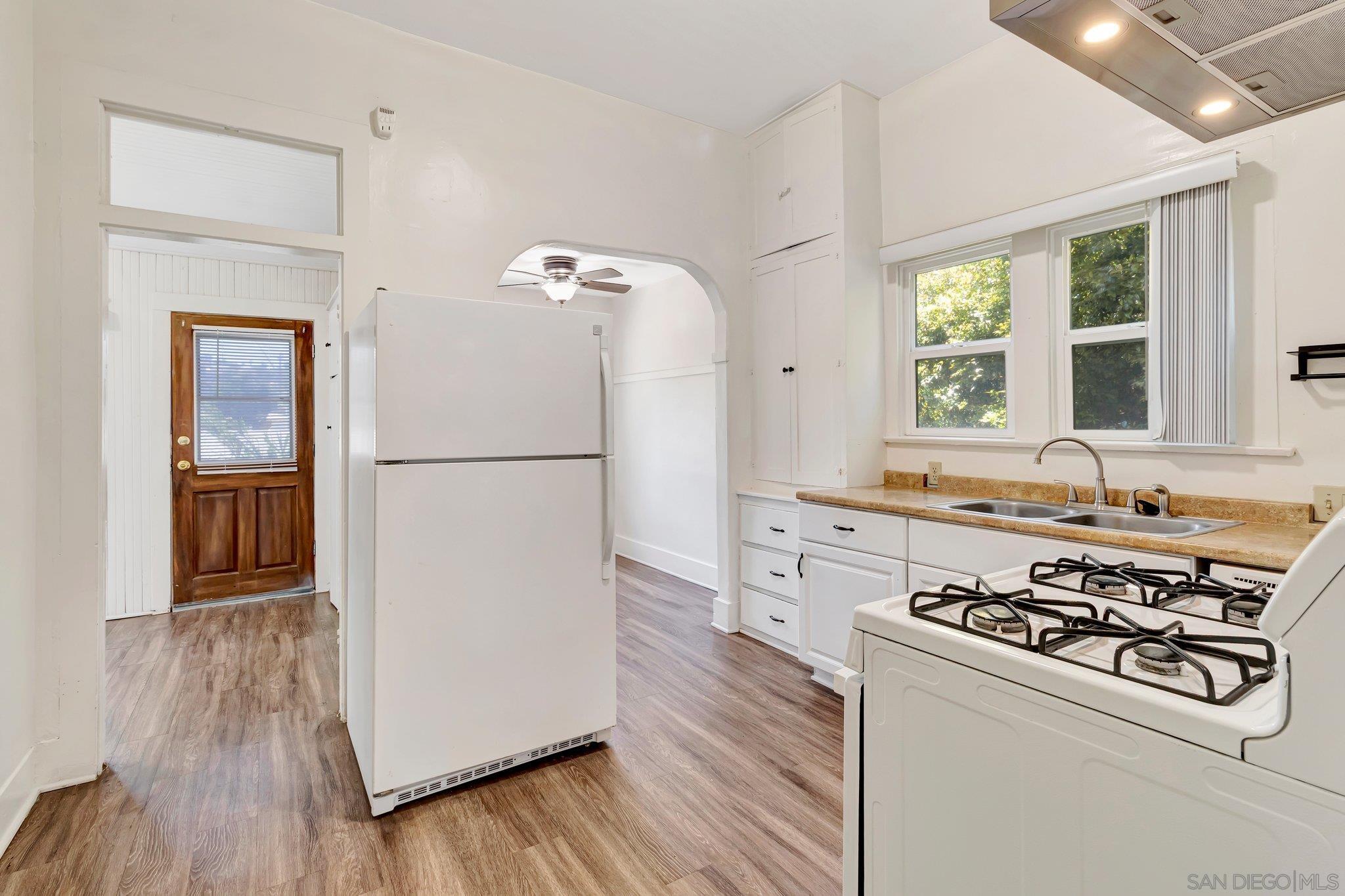 9065 Lemon Street Spring Valley, CA 91977 - Photo 21 of 38 Gallery Image 21