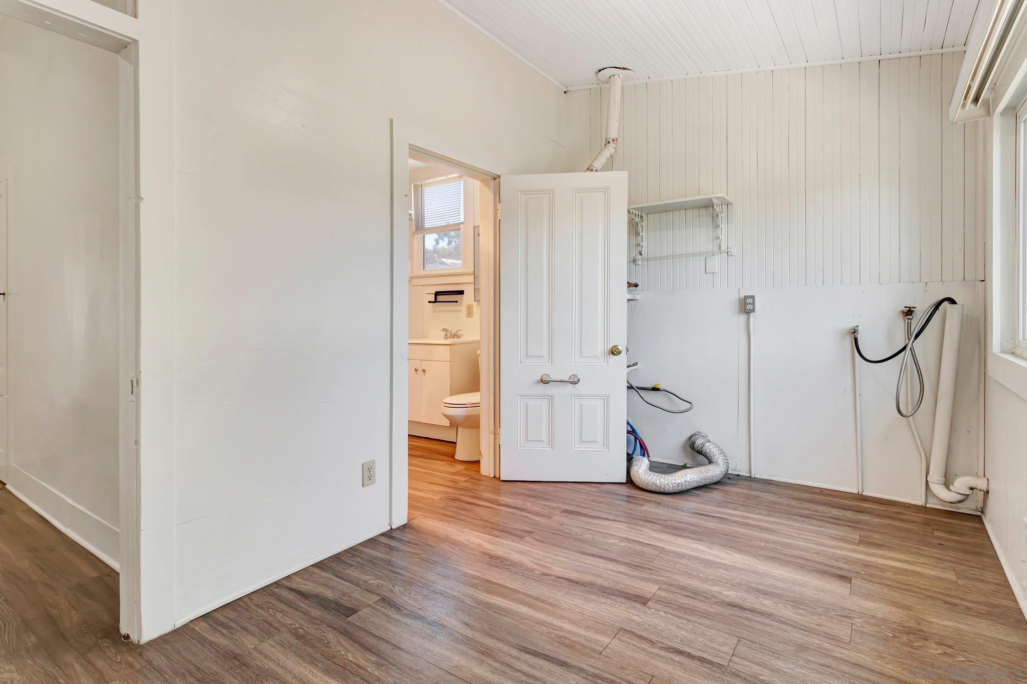 9065 Lemon Street Spring Valley, CA 91977 - Photo 31 of 38 Gallery Image 31