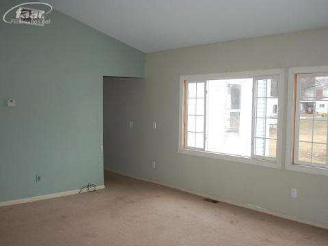 3344 North Belsay Road Flint, MI 48506 - Photo 16 of 28 20352583-15.JPG