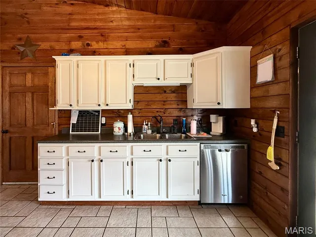 $579,900 | 21924 Trogdon Road, Farmington, MO 63640