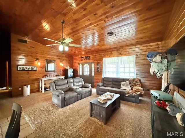 $579,900 | 21924 Trogdon Road, Farmington, MO 63640