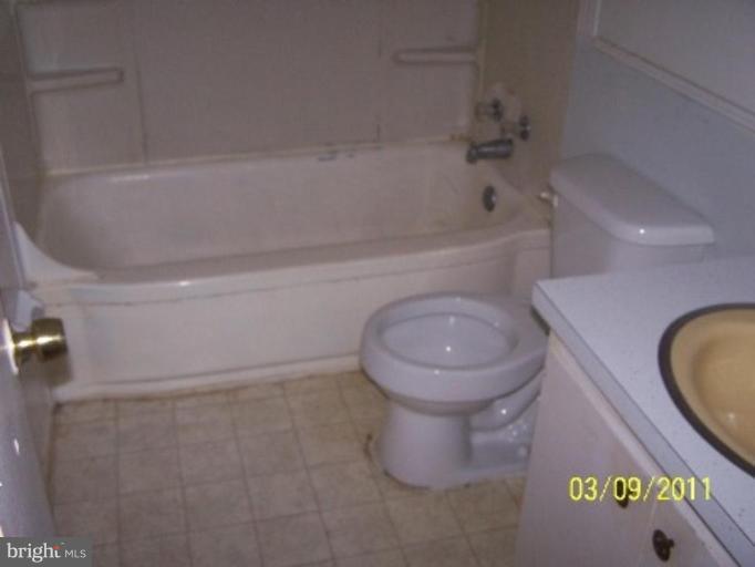 1804 Metzerott Road, Unit 306 Hyattsville, MD 20783 - Photo 4 of 11 Bath #1
