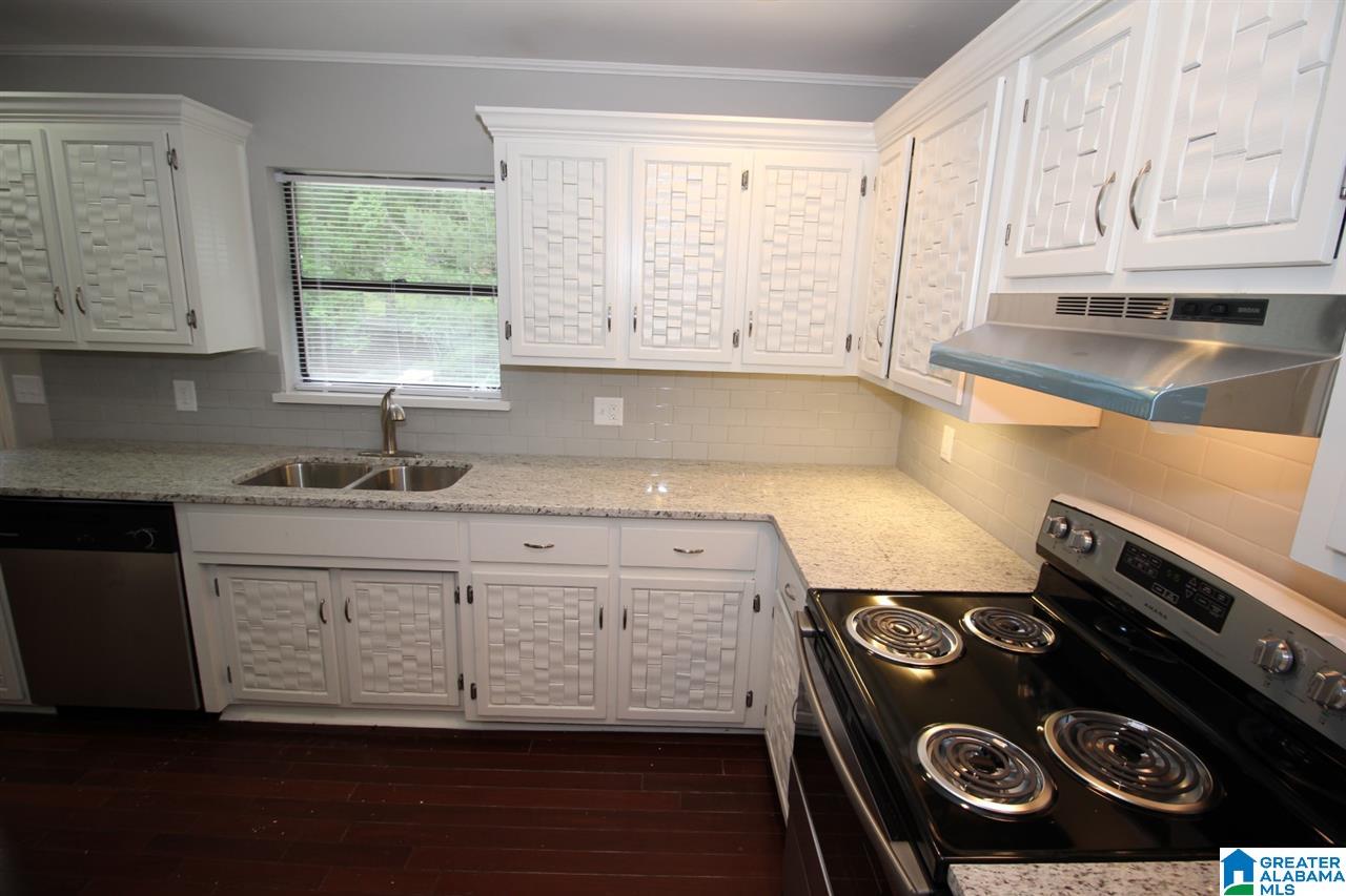 192 Space Road Bessemer, AL 35023 - Photo 15 of 39