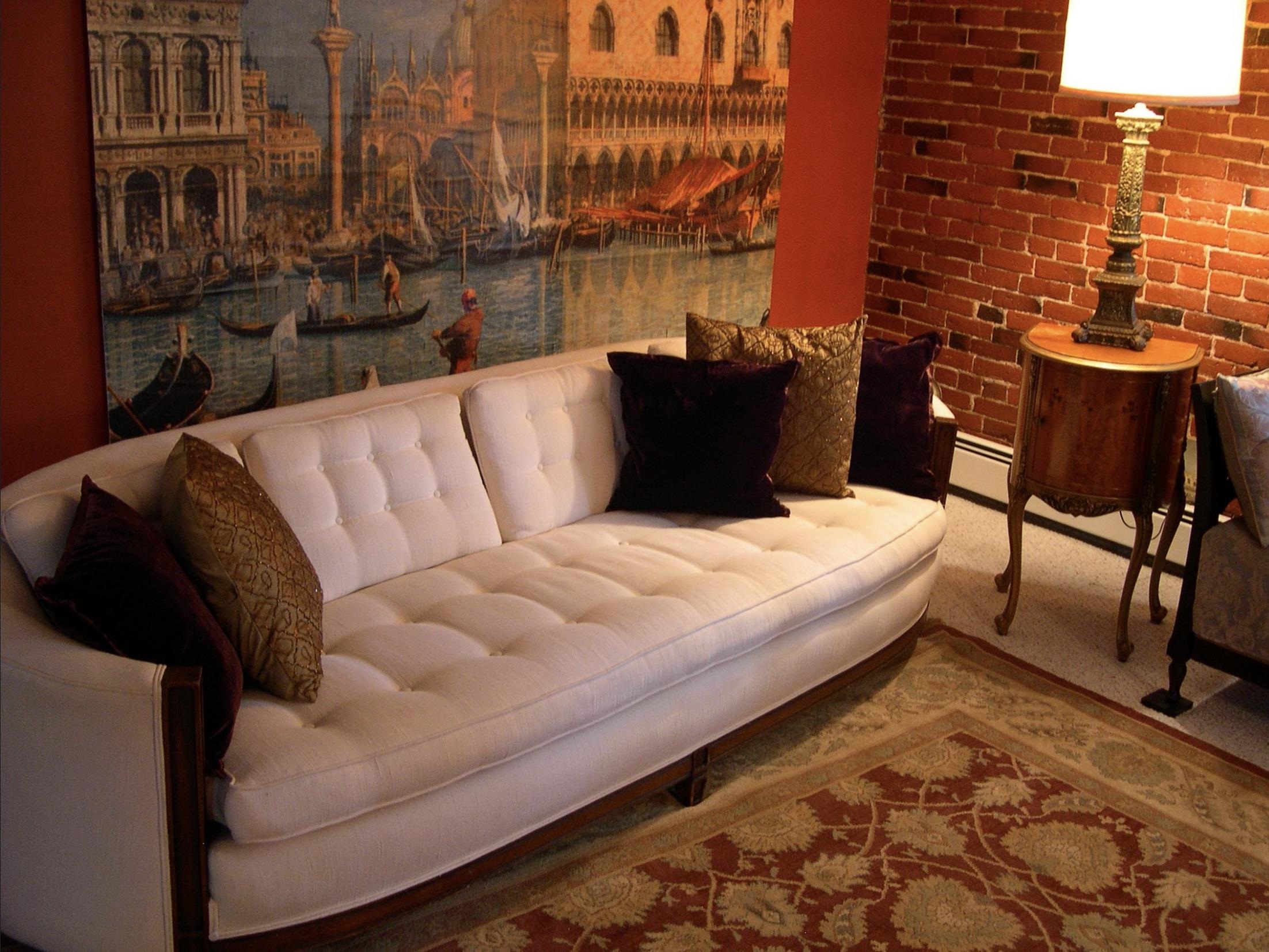 388-392 Central Avenue, Unit 4 Dover, NH 03820 - Photo 2 of 10