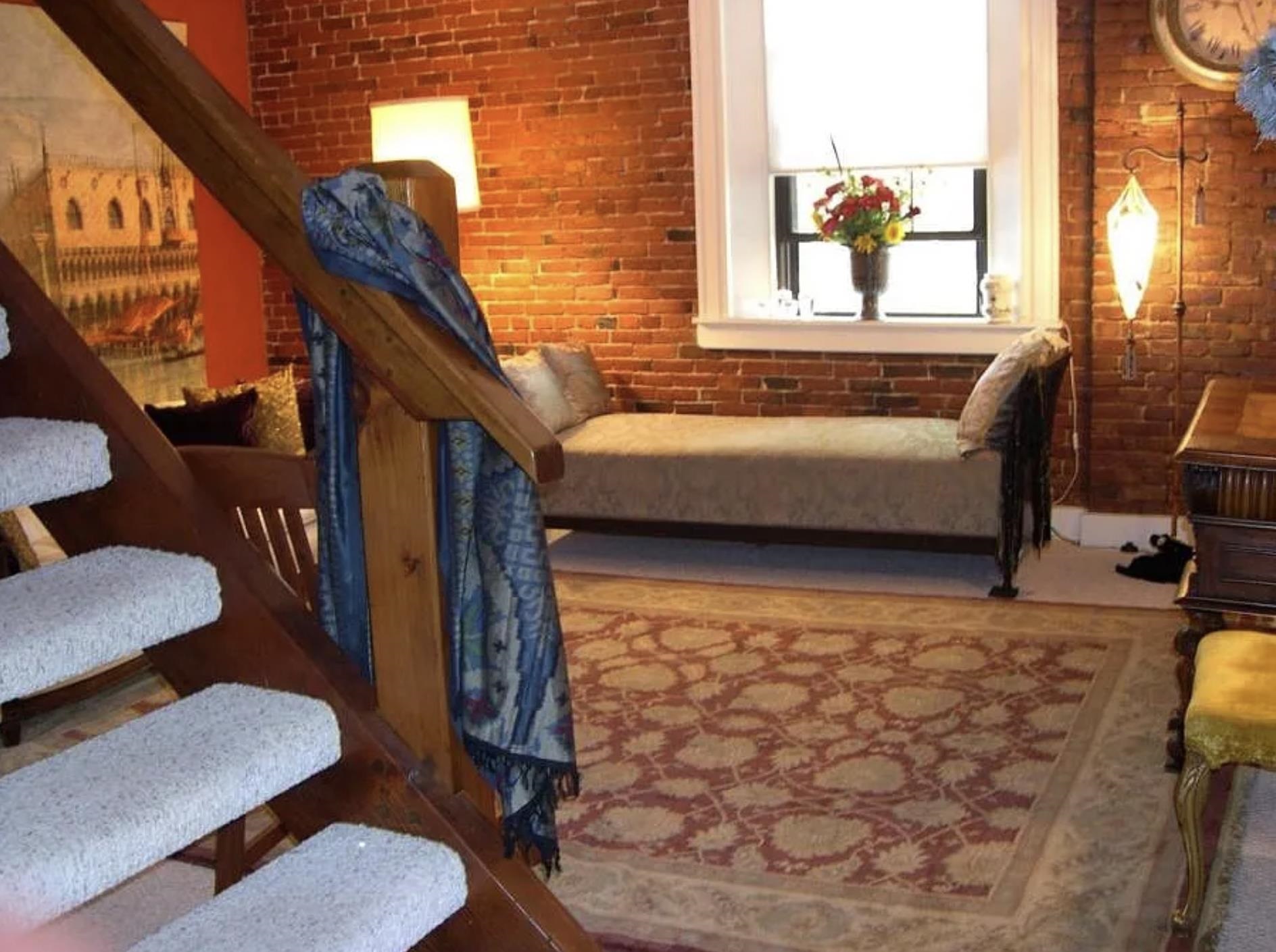 388-392 Central Avenue, Unit 4 Dover, NH 03820 - Photo 3 of 10