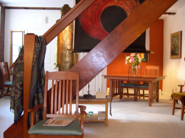 $2,400 | 388-392 Central Avenue, Unit 4, Dover, NH 03820