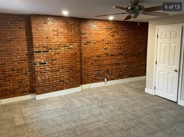 $2,400 | 388-392 Central Avenue, Unit 4, Dover, NH 03820