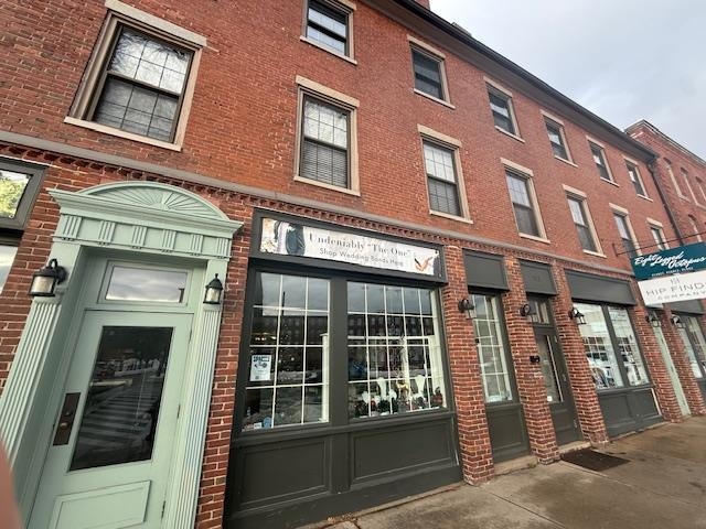 388-392 Central Avenue, Unit 4 Dover, NH 03820 - Photo 9 of 10