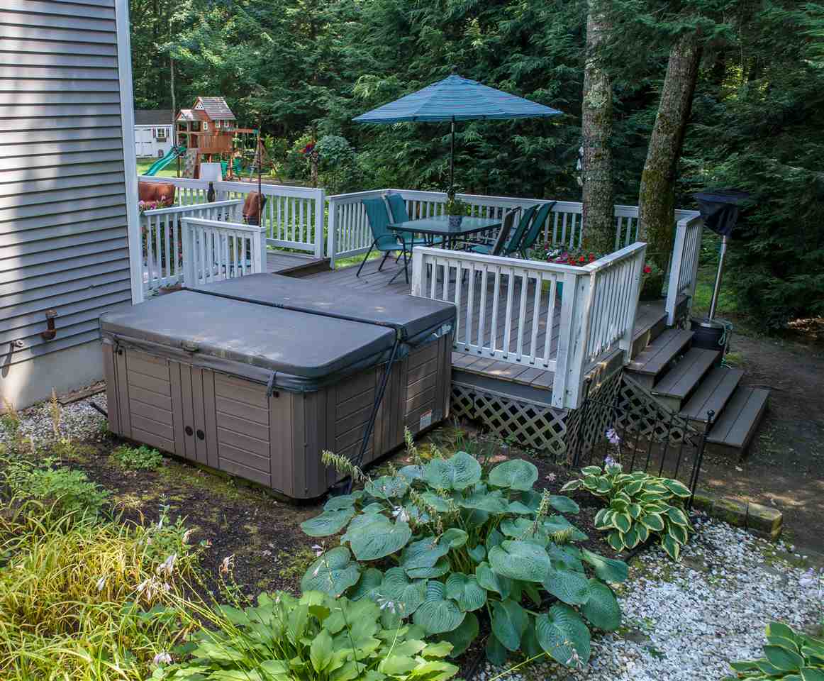 17 Loring Drive Rochester, NH 03839 - Photo 14 of 32