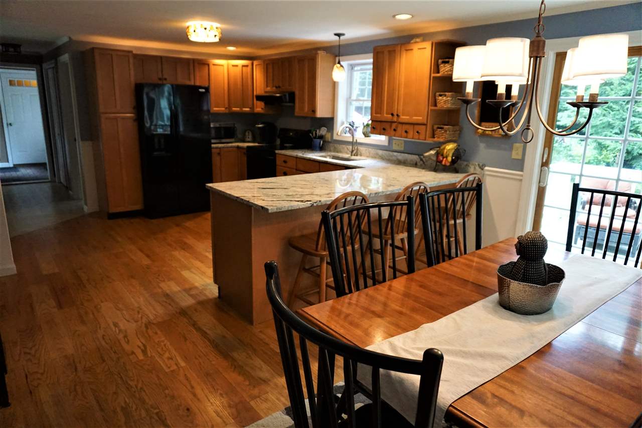 17 Loring Drive Rochester, NH 03839 - Photo 16 of 32