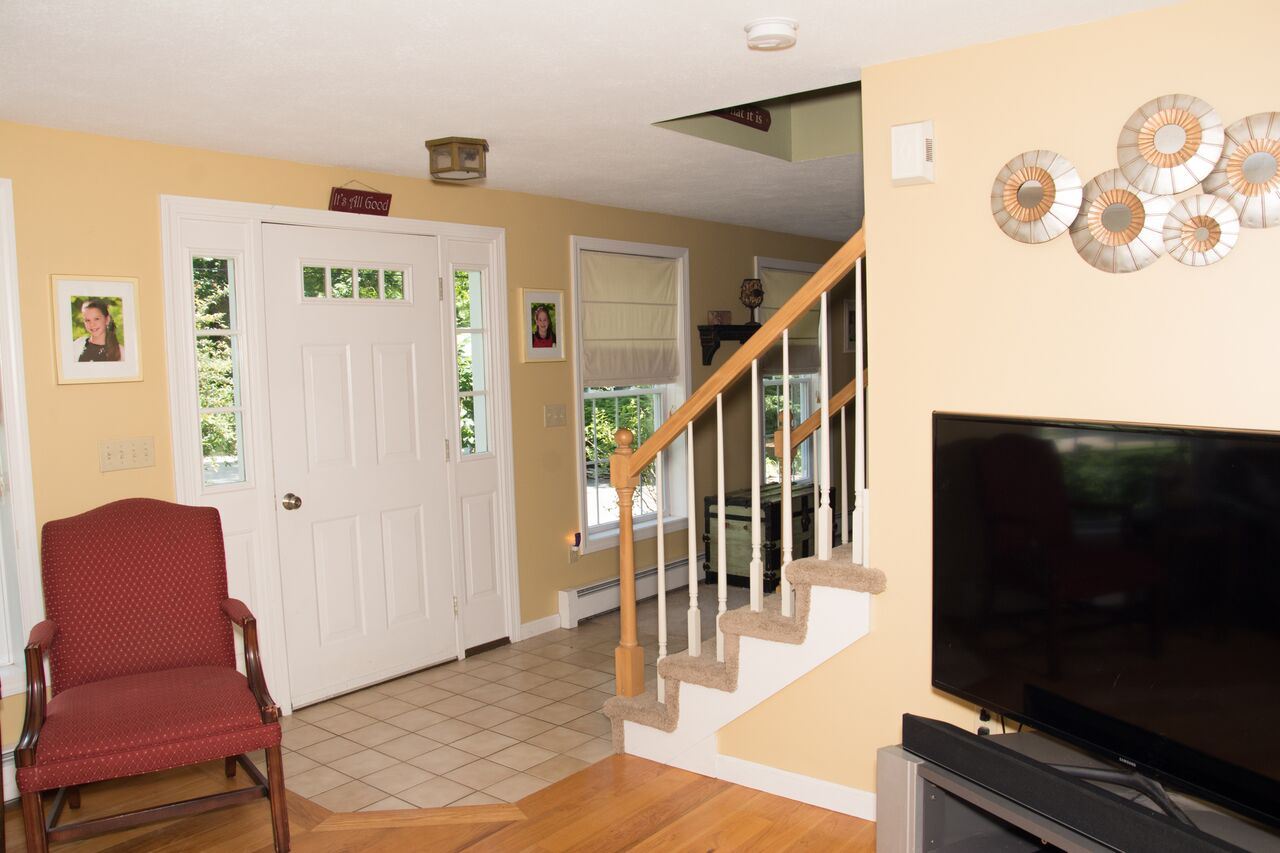 17 Loring Drive Rochester, NH 03839 - Photo 27 of 32