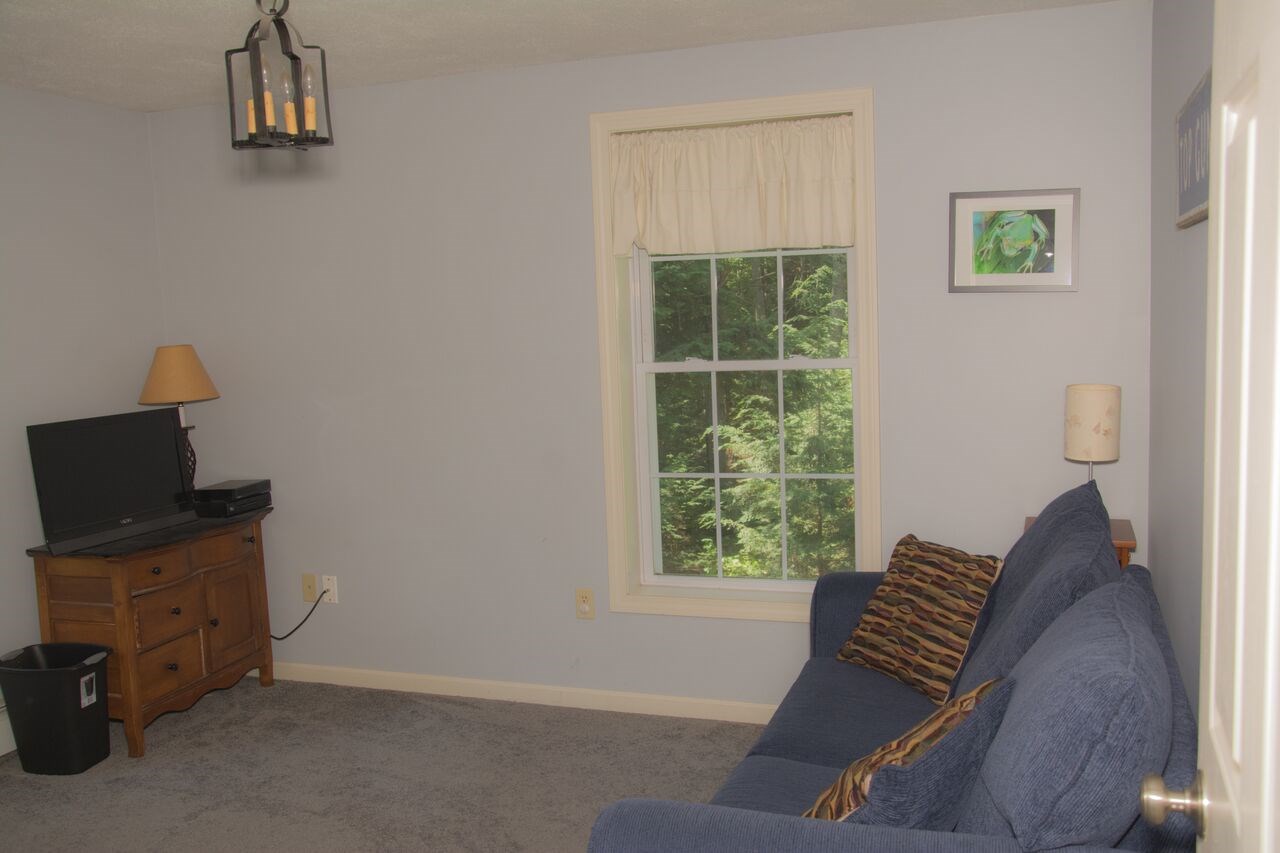 17 Loring Drive Rochester, NH 03839 - Photo 28 of 32
