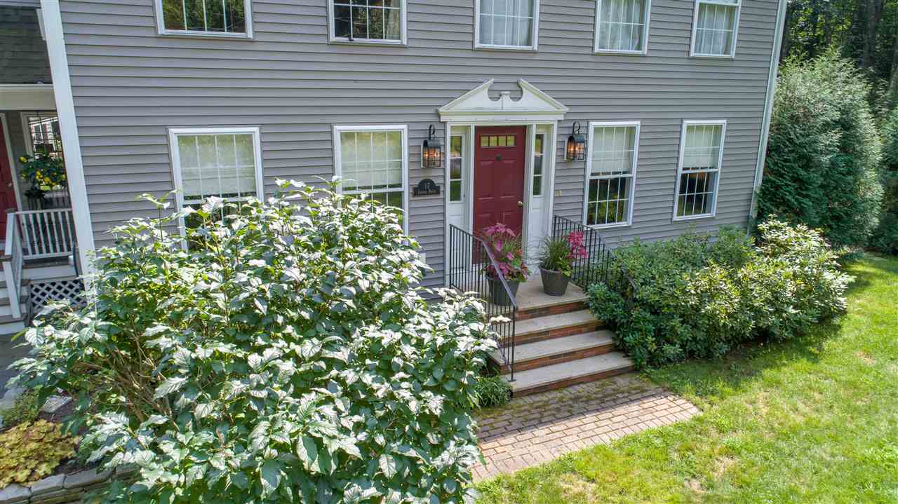 17 Loring Drive Rochester, NH 03839 - Photo 4 of 32