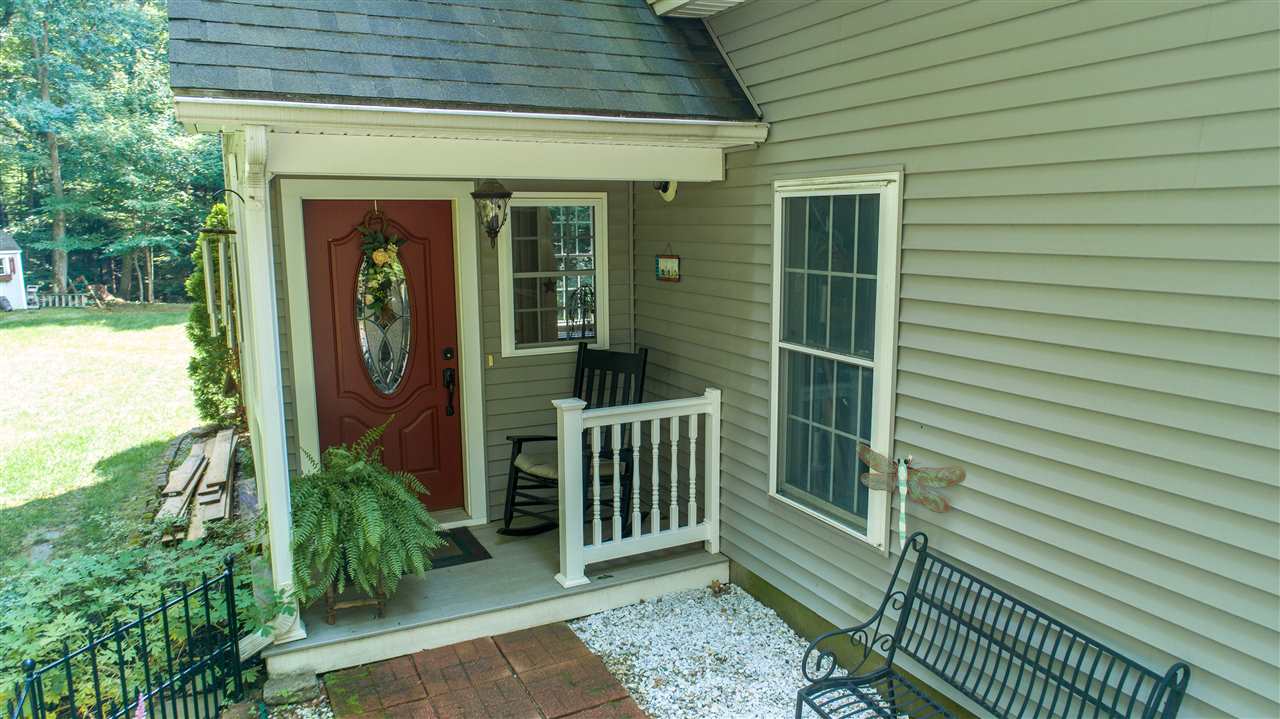 17 Loring Drive Rochester, NH 03839 - Photo 6 of 32