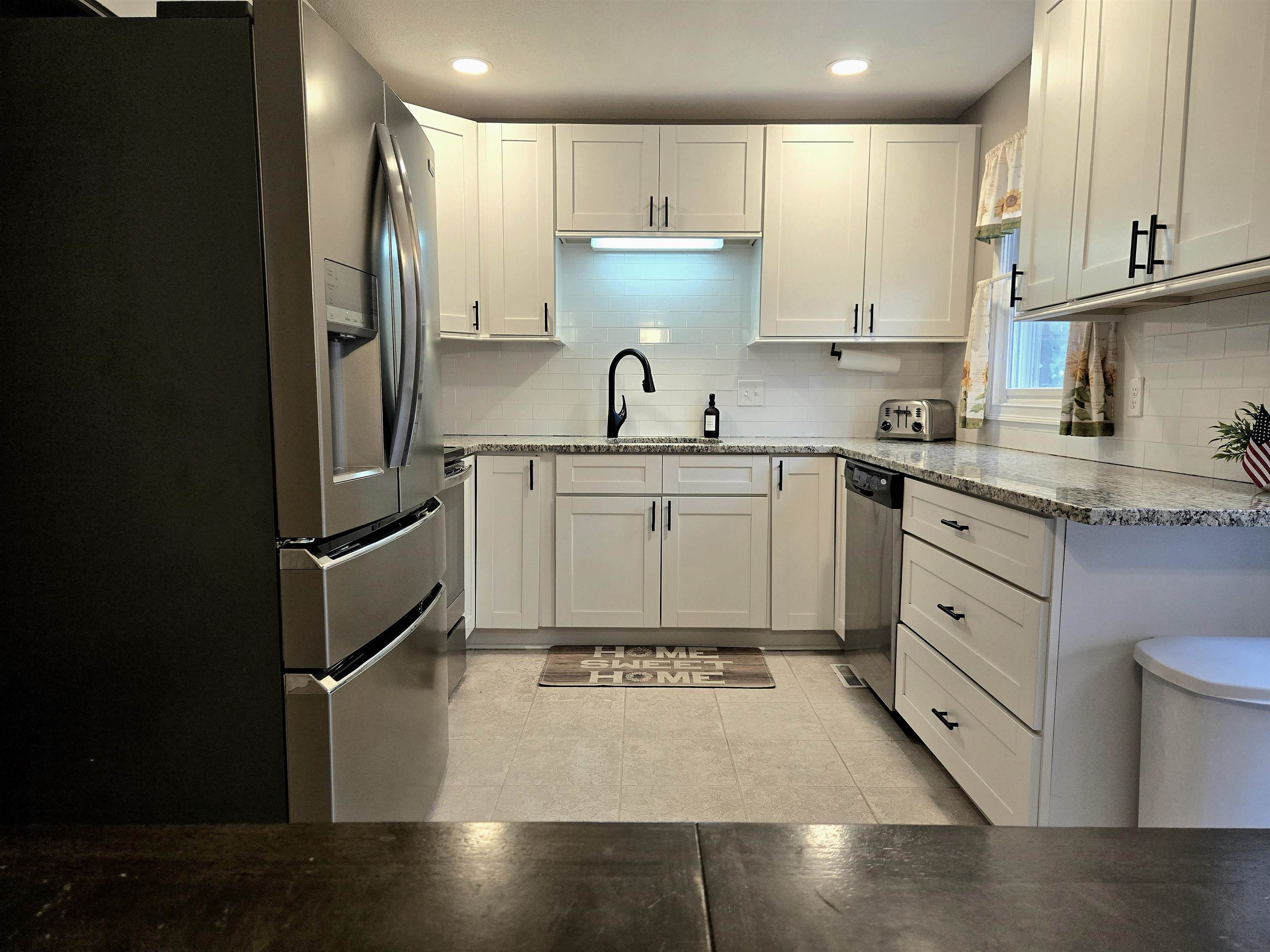 2 D Pine Isle Drive, Unit D Derry, NH 03038 - Photo 7 of 39