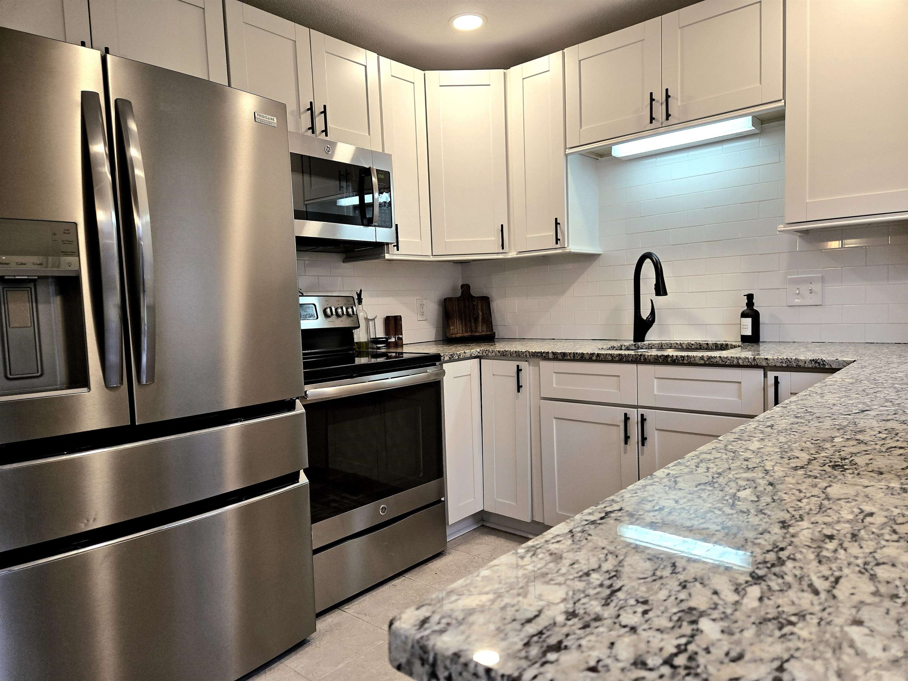 2 D Pine Isle Drive, Unit D Derry, NH 03038 - Photo 8 of 39