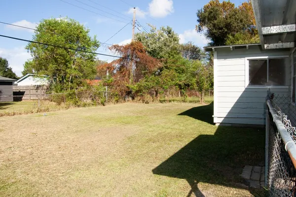 $1,100 | 3732 Kenwood Street, Orange, TX 77630