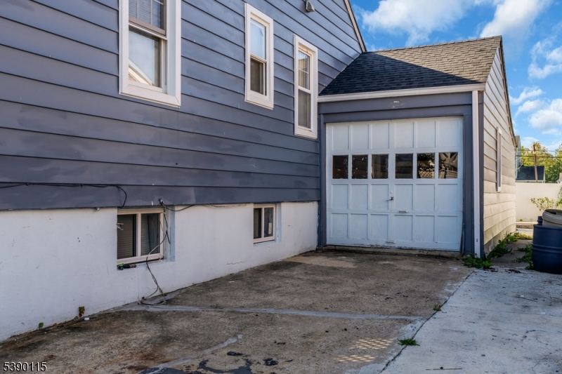 2144 Tyler Street Union, NJ 07083 - Photo 17 of 21 a front view of a house