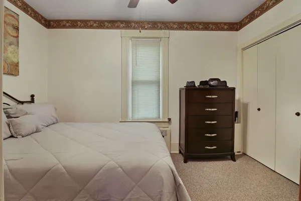 $554,900 | 4509 5th Avenue, Kenosha, WI 53140
