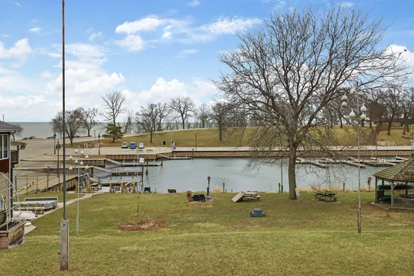 $554,900 | 4509 5th Avenue, Kenosha, WI 53140