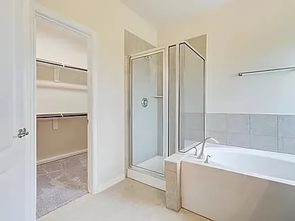 $2,300 | 30031 Willow Cove Lane, Brookshire, TX 77423