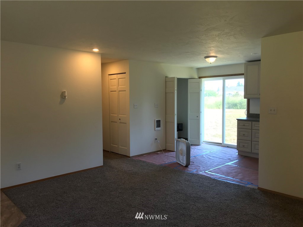 7700 195th Avenue Southwest Rochester, WA 98579 - Photo 5 of 18