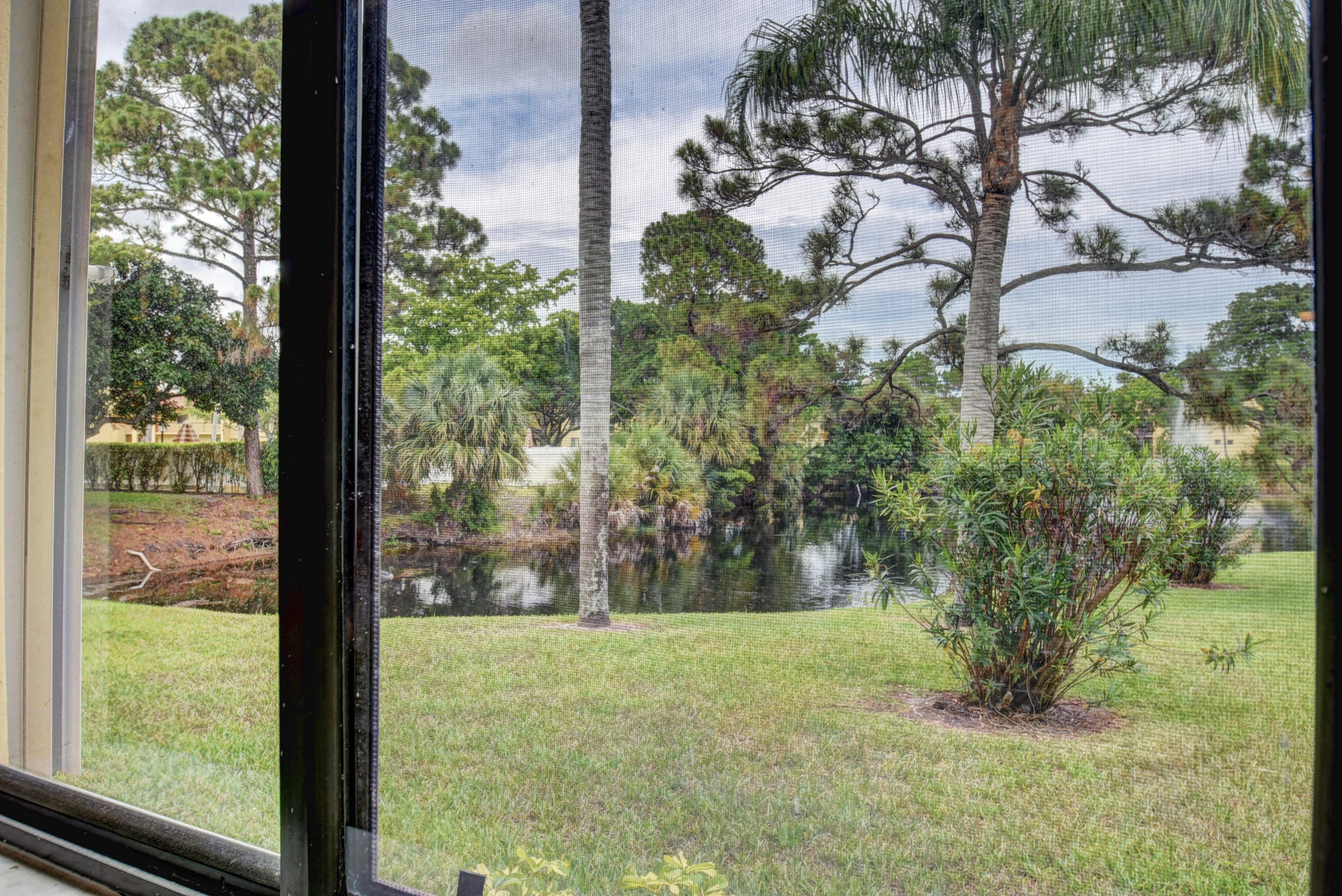 930 Southwest 9th St Circle, Unit 105 Boca Raton, FL 33486 - Photo 12 of 24 View