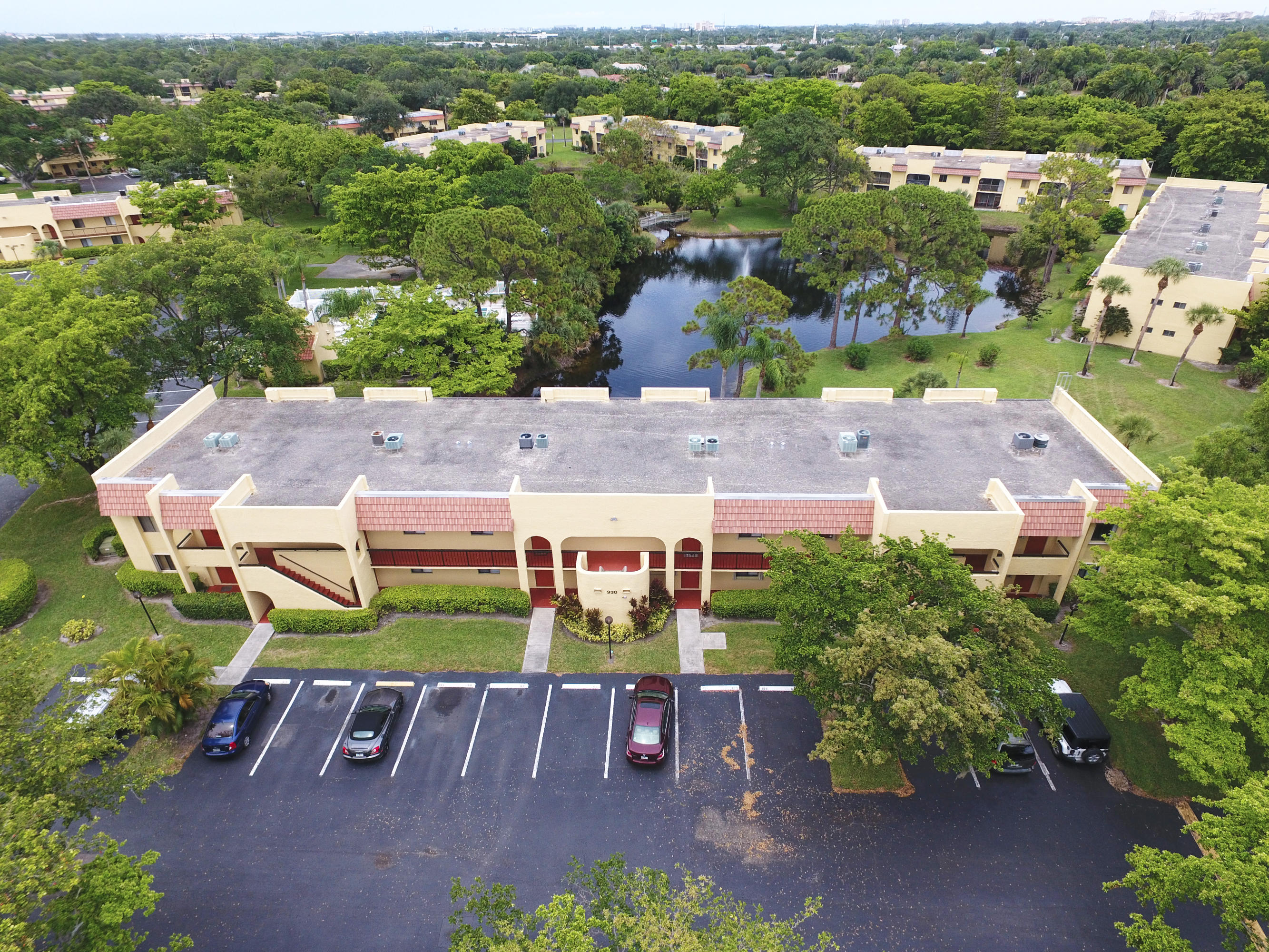 930 Southwest 9th St Circle, Unit 105 Boca Raton, FL 33486 - Photo 20 of 24 Aerial