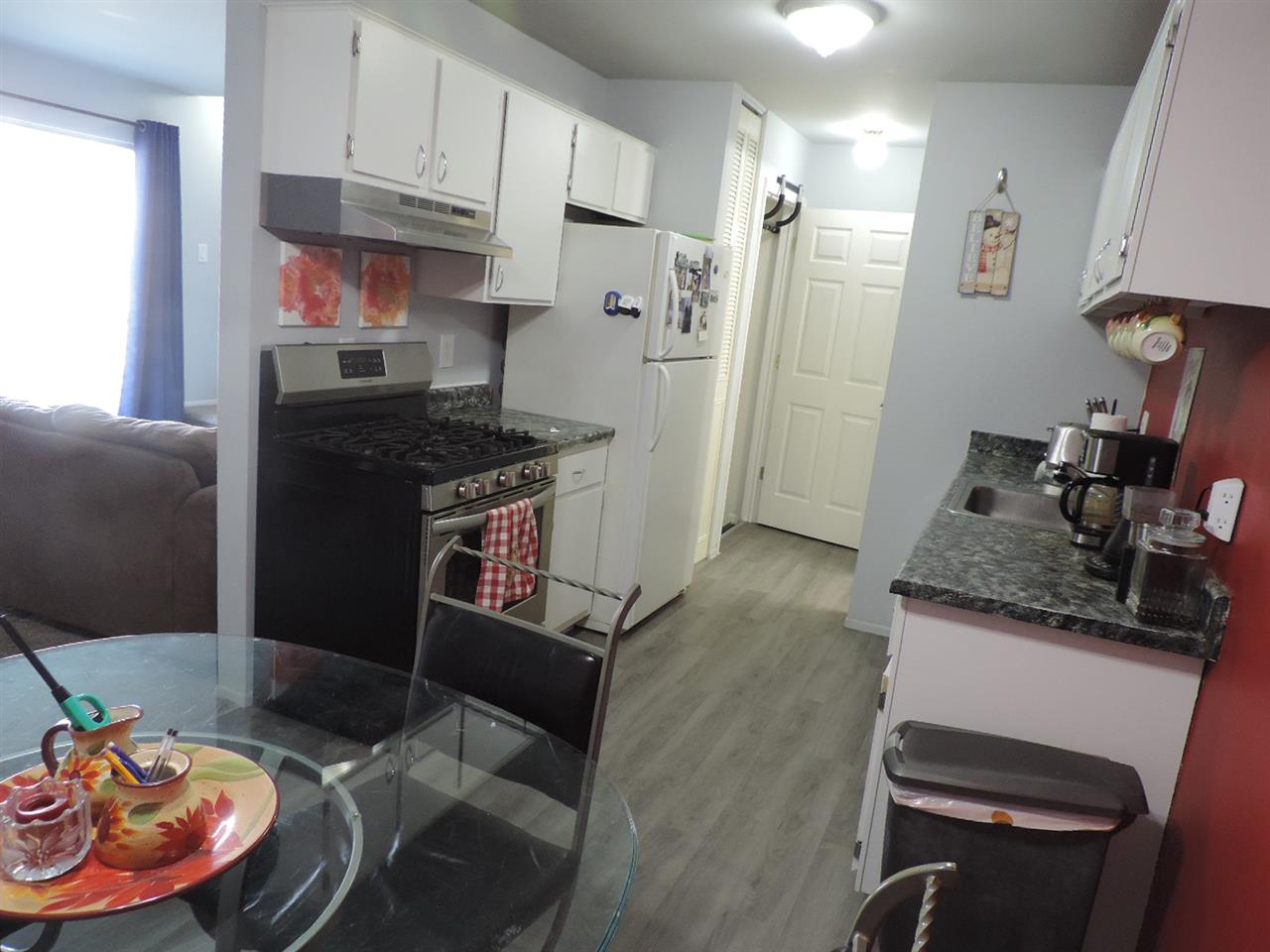 28296 Raleigh Crescent New Baltimore, MI 48051 - Photo 11 of 25 50036583-10.JPG