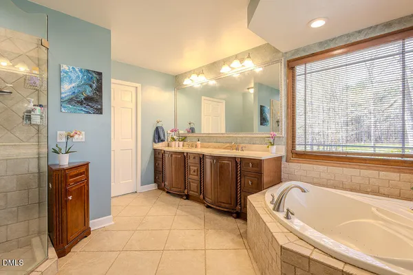 $1,200,000 | 4000 Woodland Park Drive, Hillsborough, NC 27278