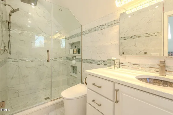 $1,200,000 | 4000 Woodland Park Drive, Hillsborough, NC 27278